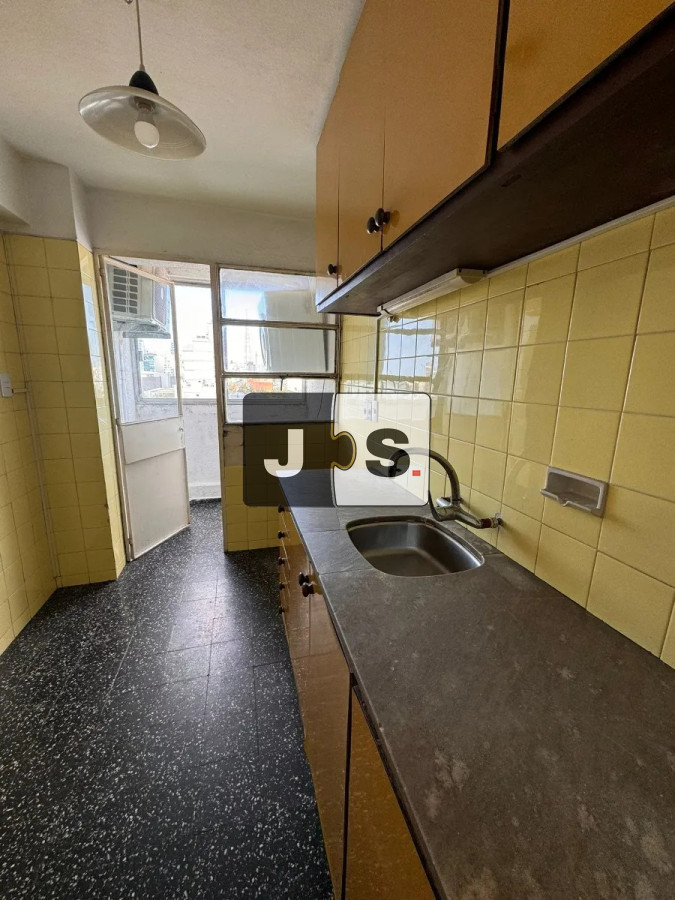 Apartamento ID.3500 - Vendo apartamento 2 dormitorios, tres cruces