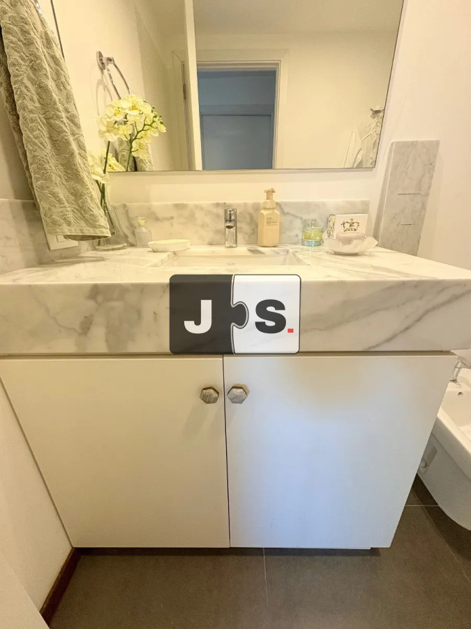 Apartamento ID.3804 - Alquilo apartamento de 2 dormitorios con piscina y garage en Carrasco