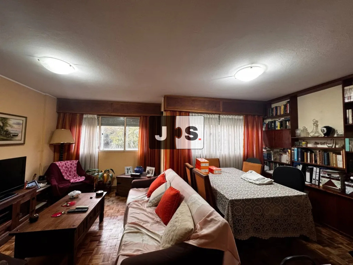 Apartamento ID.4167 - Vendo apartamento con 3 dormitorios con garage 