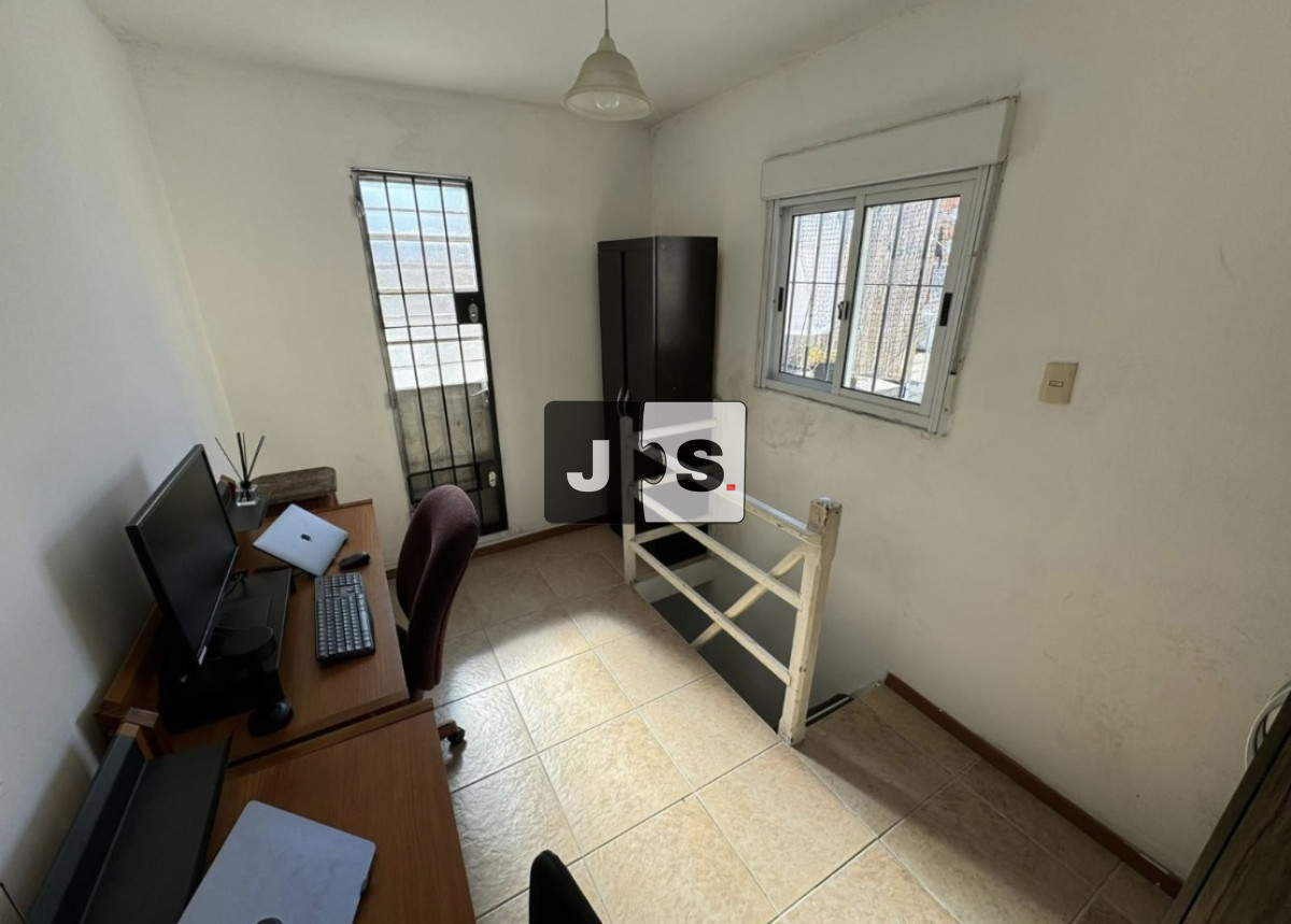 Apartamento ID.1583 - Alquilo apartamento de 2 dormitorios con terraza en Pocitos 