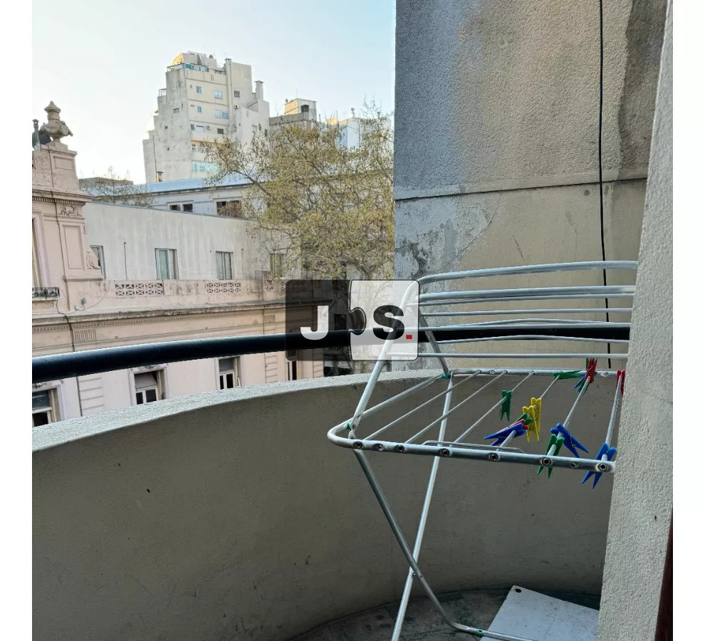 Apartamento ID.2616 - Vendo Apartamento, 3 Dormitorios, 2 Baños, Barrio Centro