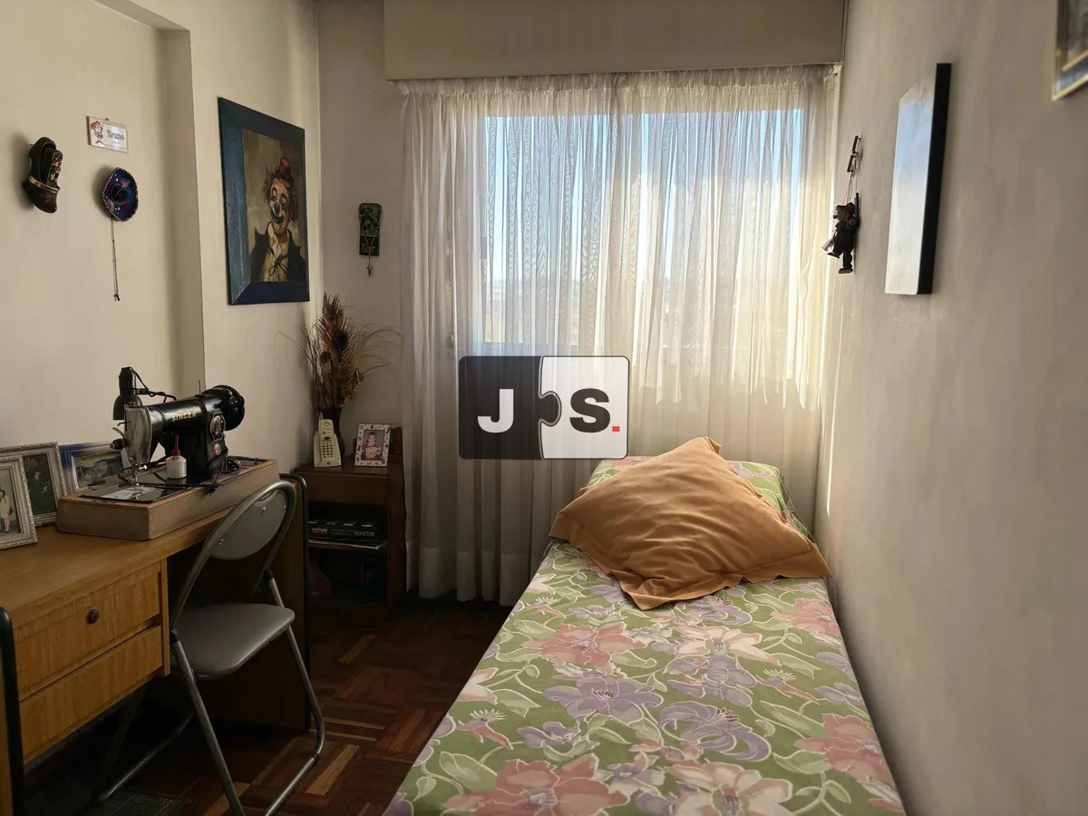 Apartamento ID.3631 - Vendo apartamento de 2 dormitorios en el Centro 