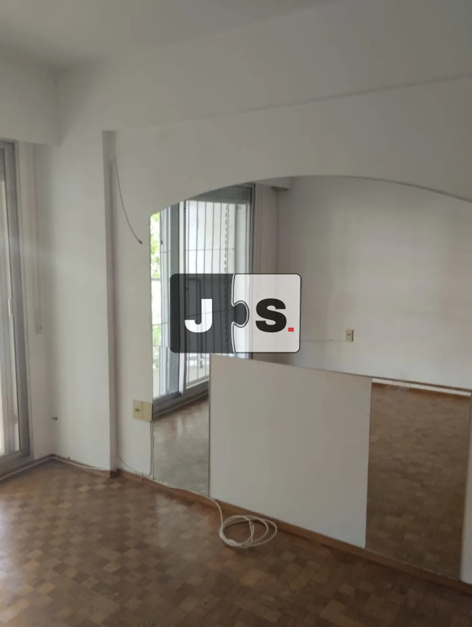 Apartamento ID.3632 - Vendo apartamento de 4 dormitorios en Punta Carretas con cochera