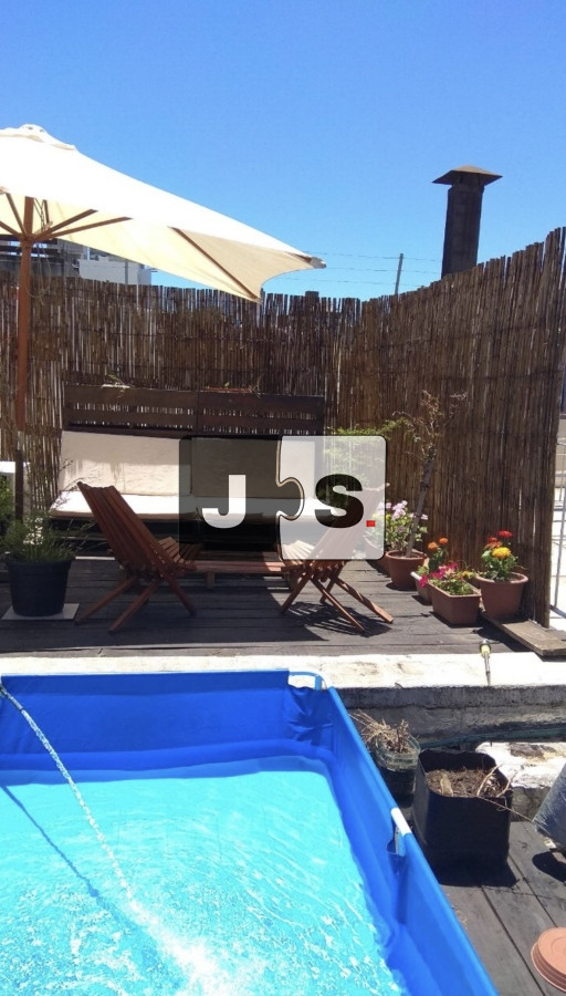 Apartamento ID.1583 - Alquilo apartamento de 2 dormitorios con terraza en Pocitos 