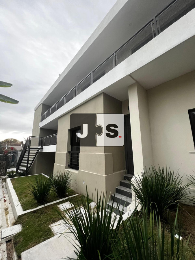 Apartamento ID.4120 - Vendo apartamento con 3 dormitorios en zona Prado 