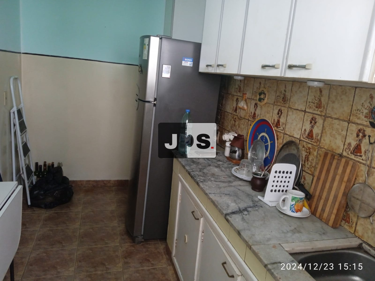 Apartamento ID.4213 - Vendo apartamento con 1 dormitorio y 1 baño en zona Tres Cruces 