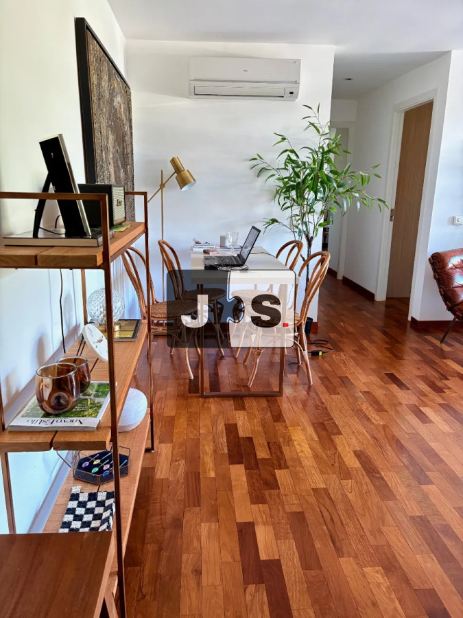 Apartamento ID.3804 - Alquilo apartamento de 2 dormitorios con piscina y garage en Carrasco