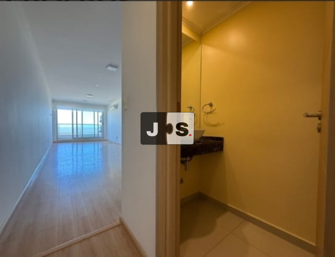 Apartamento ID.2855 - Alquiler Apartamento, 3 dormitorios, 4 Baños, vista al mar, Malvín 