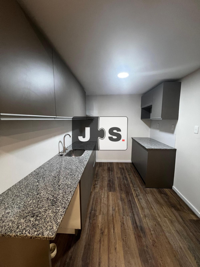 Apartamento ID.4119 - Vendo apartamento con patio y 2 dormitorios en zona Prado