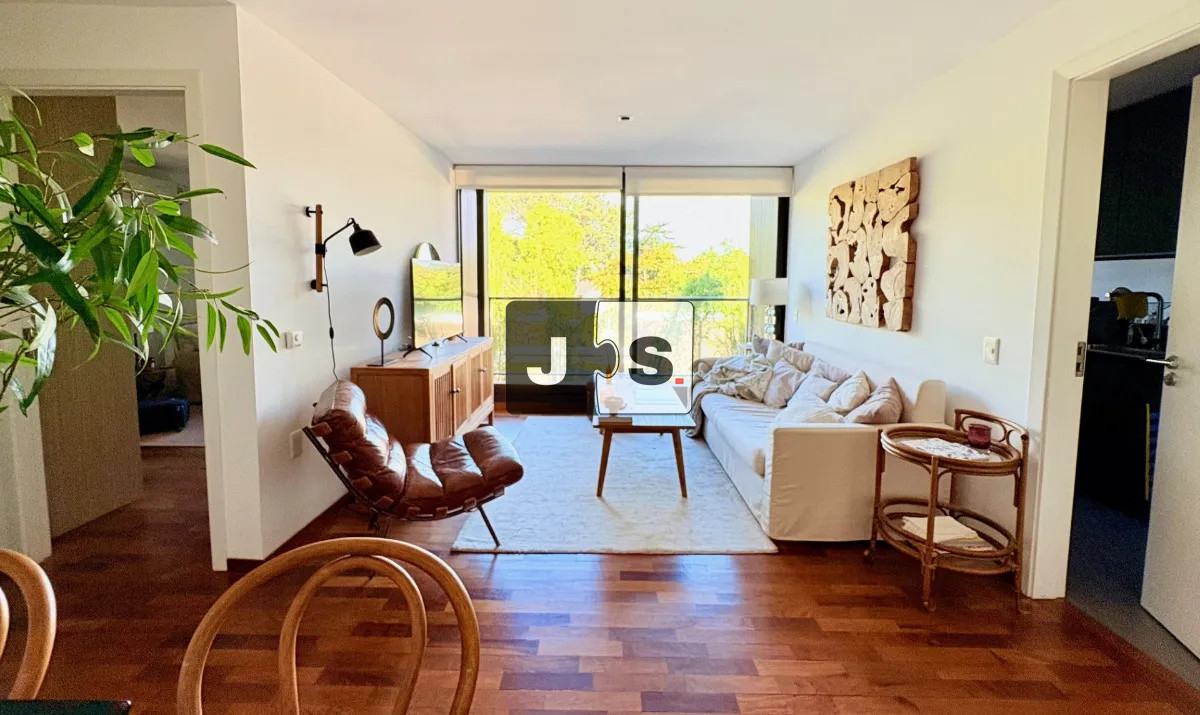 Apartamento ID.3804 - Alquilo apartamento de 2 dormitorios con piscina y garage en Carrasco