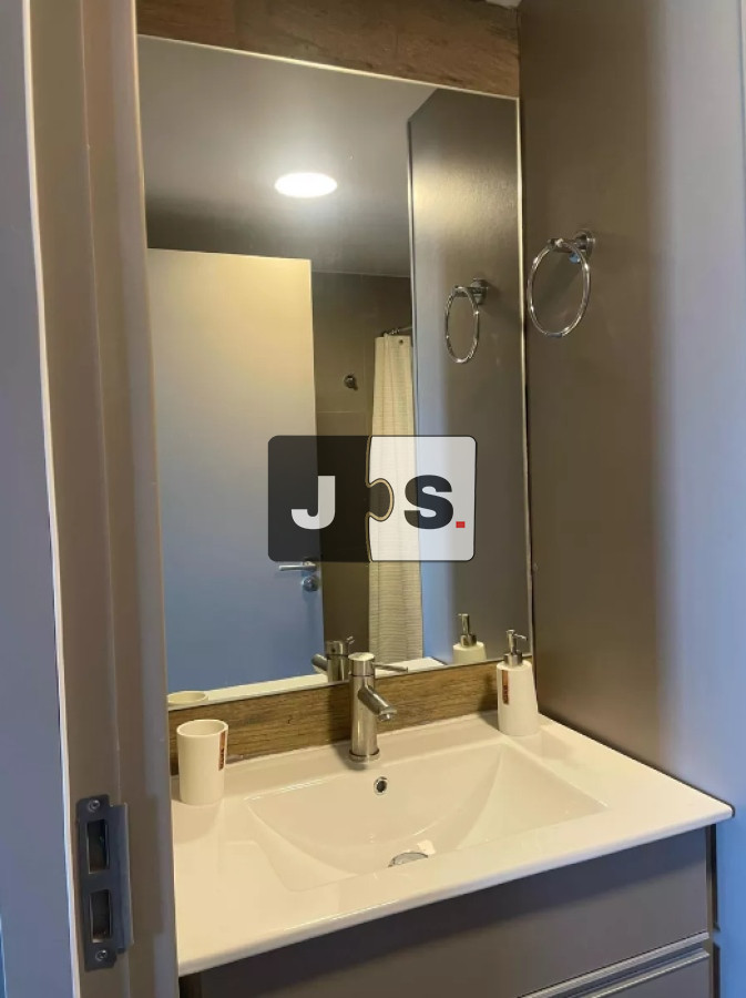 Apartamento ID.1674 - Venta Apartamento Amueblado en Pocitos