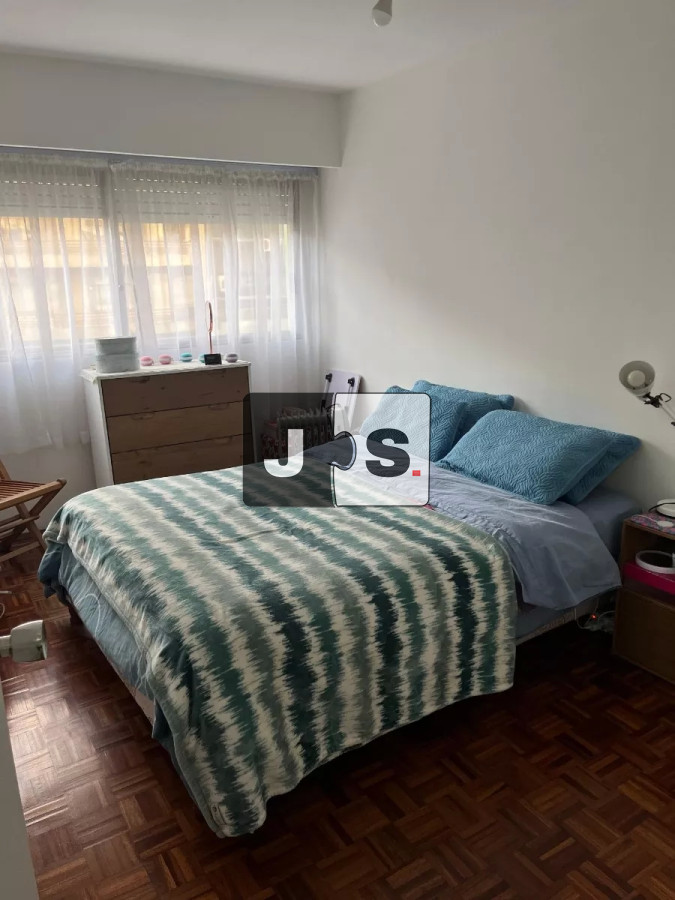 Apartamento ID.1633 - Venta Apartamento 1 dormitorio sobre 18 de julio con Renta