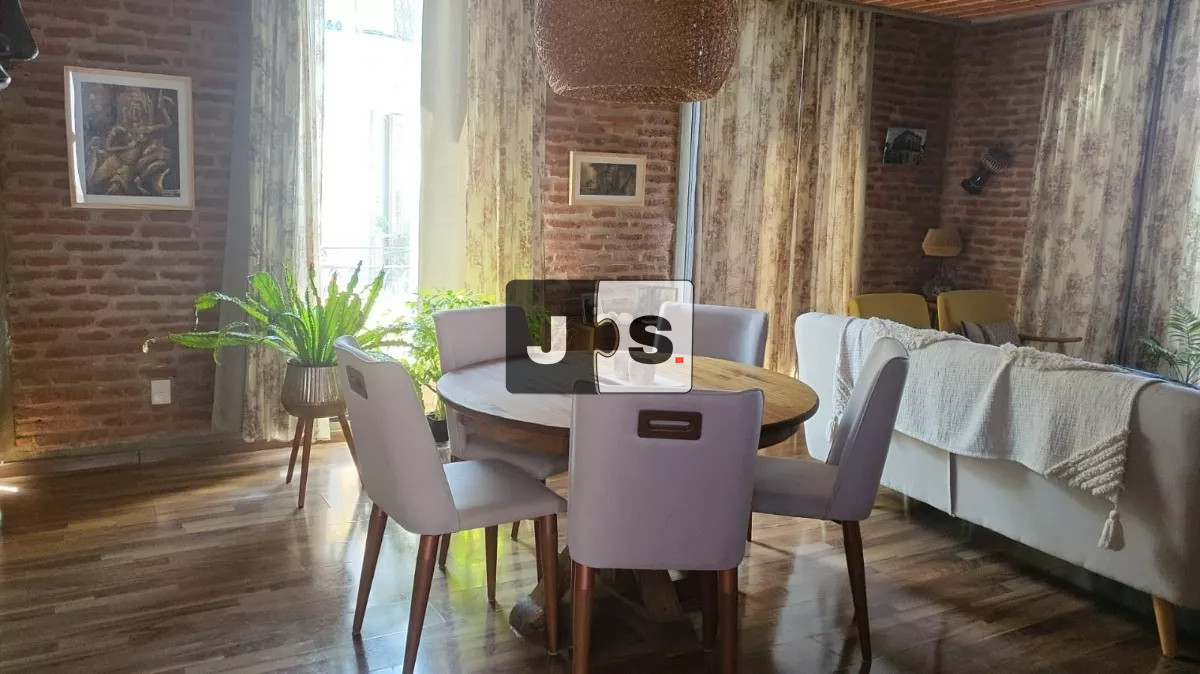 Apartamento ID.3144 - Vendo Apartamento, 2 Dormitorios, 2 Baños, Garage Doble, Barrio Ciudad Vieja
