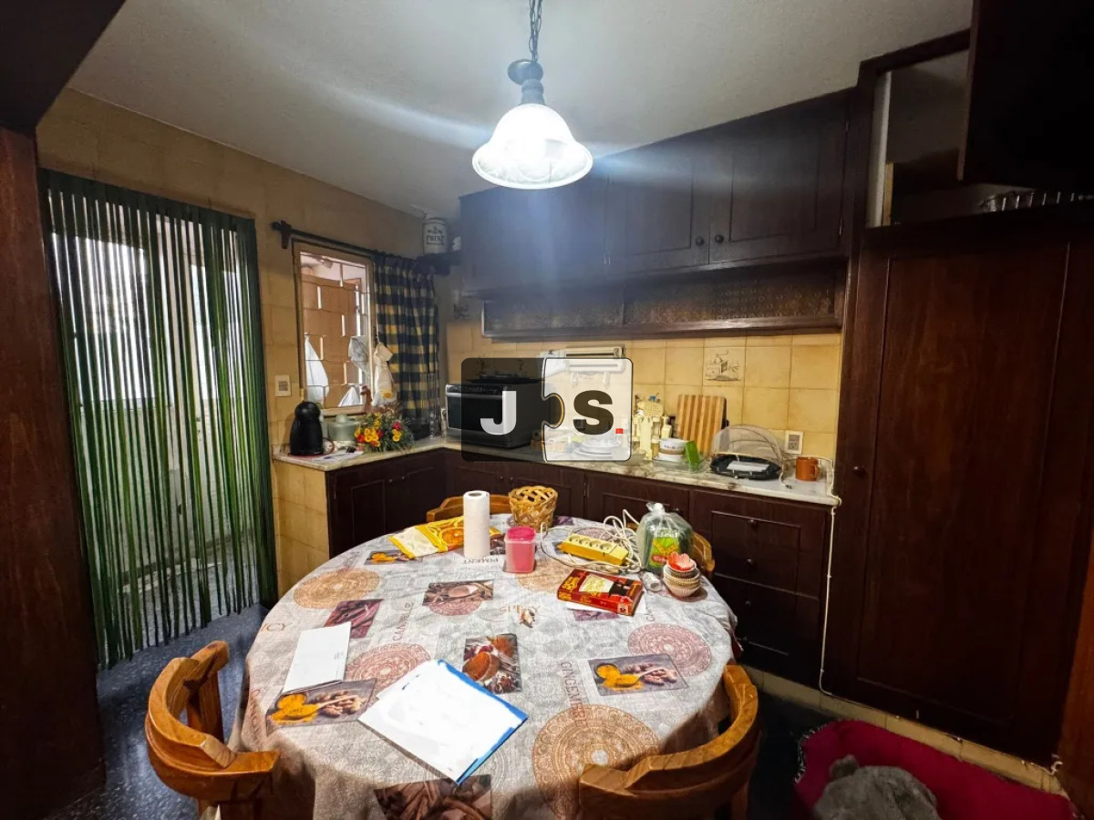 Apartamento ID.4167 - Vendo apartamento con 3 dormitorios con garage 