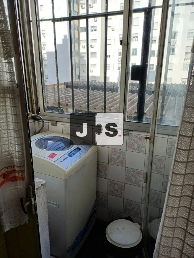 Apartamento ID.4422 - Vendo apartamento 3 dormitorios, 2 baños, cochera, Pocitos
