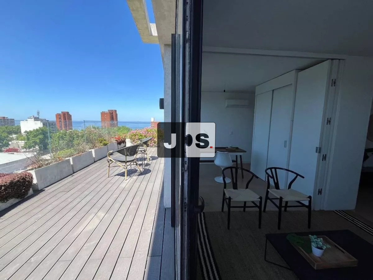 Apartamento ID.2937 - Vendo Apartamento, 2 Dormitorios, 2 Baños, Barrio Centro