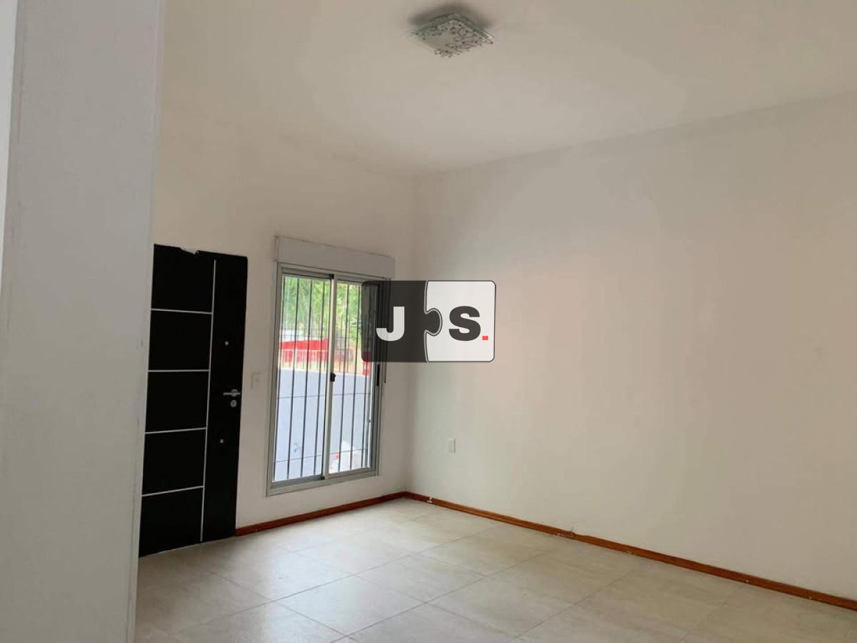 Apartamento ID.2584 - Alquilo casa a estrenar 1 dormitorio Colón