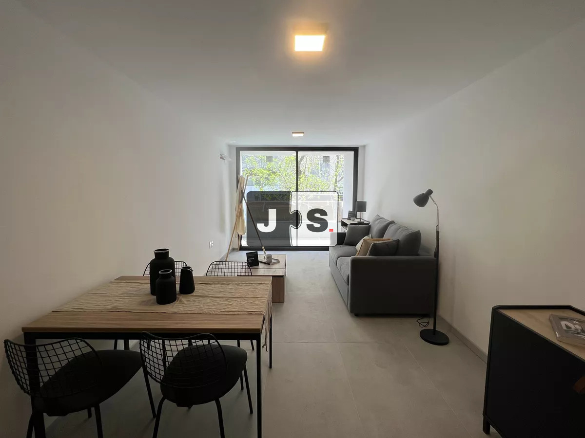 Apartamento ID.3027 - Vendo Apartamento, 1 Dormitorios, 1 Baños, Garage, Barrio Pocitos
