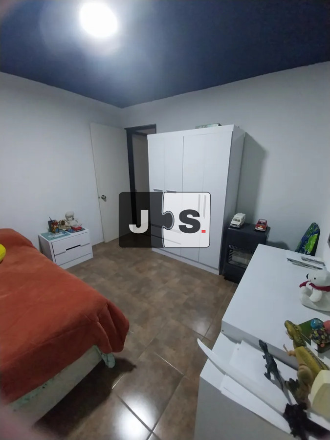 Apartamento ID.3686 - Venta apartamento 2 dormitorios con patio y fondo en Lezica 