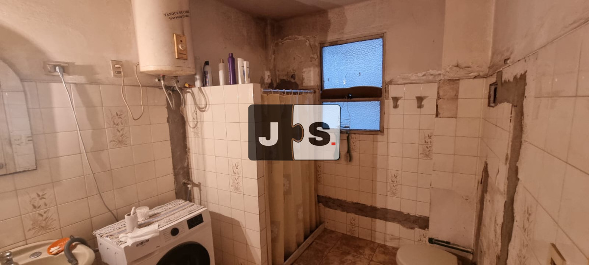 Apartamento ID.812 - Venta apartamento 4 dormitorios Centro Montevideo