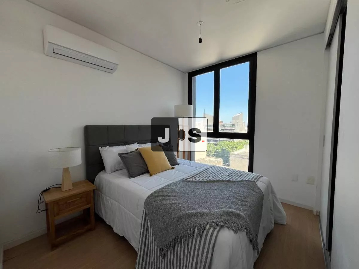 Apartamento ID.2937 - Vendo Apartamento, 2 Dormitorios, 2 Baños, Barrio Centro