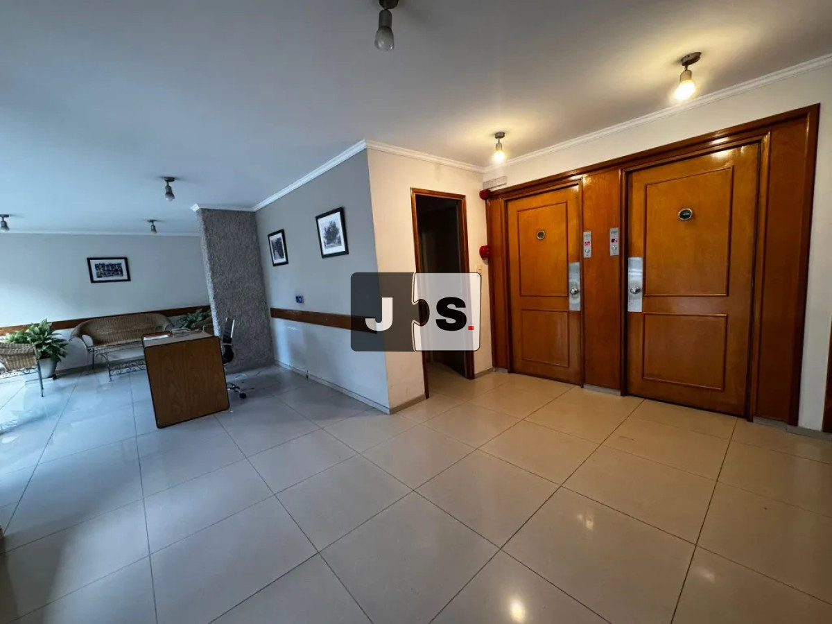 Apartamento ID.4167 - Vendo apartamento con 3 dormitorios con garage 