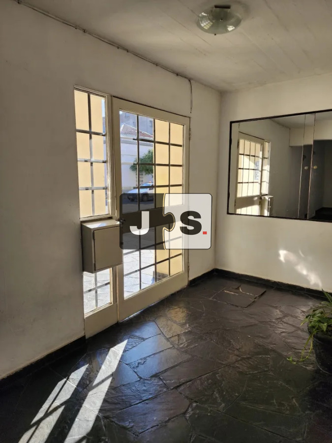Apartamento ID.3933 - Vendo apartamento de 1 dormitorio en Aguada con cochera