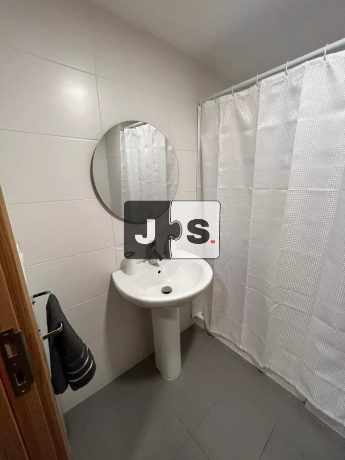 Apartamento ID.3178 - Alquilo apartamento Amueblado, 1 dormitorios, 1 baño, Garage,  Barrio Cordón 