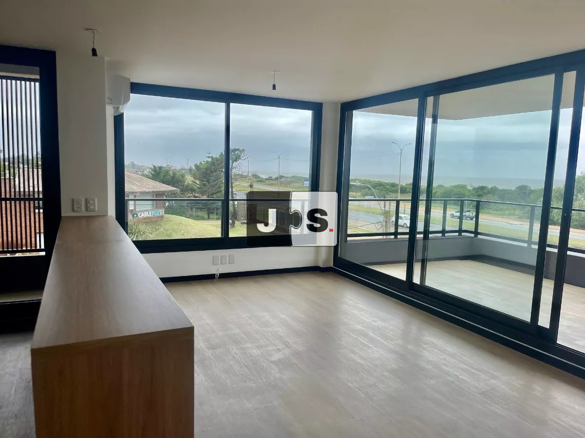 Apartamento ID.2365 - Alquiler apartamento 2 dormitorios vista al mar Rambla Costanera