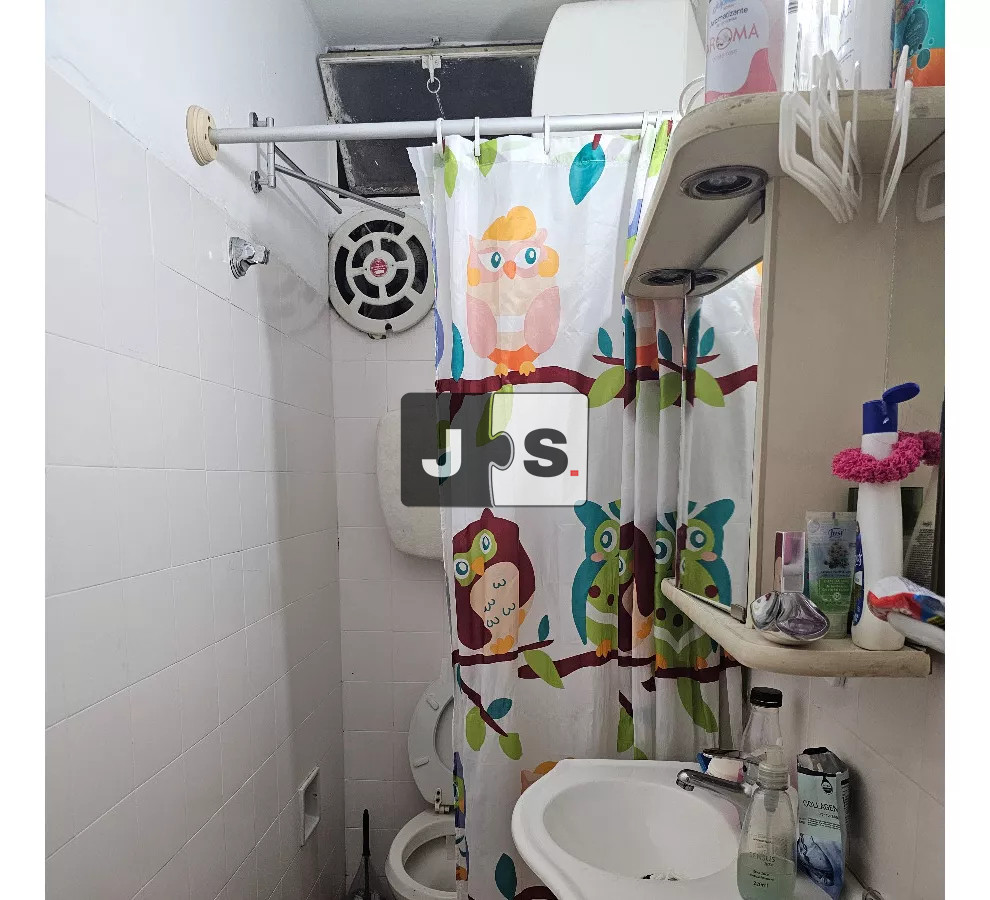 Apartamento ID.2512 - Vendo monoambiente en Centro con dormitorio definido!