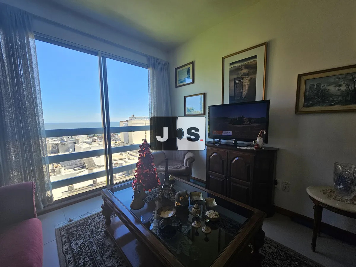 Apartamento ID.3896 - Vendo Apartamento, 1 Dormitorios, 1 Baños, Barrio Sur