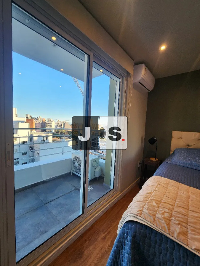 Apartamento ID.4306 - Vendo Apartamento en Cordón Sur, 1 dormitorio con 2 cocheras