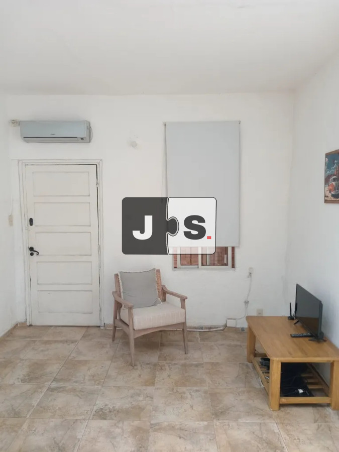Apartamento ID.3584 - Vendo apartamento de 2 dormitorios en La Comercial con terraza!