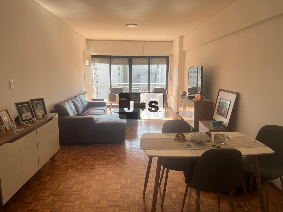 Apartamento ID.3020 - Apartamento en venta 3 dormitorios Centro Montevideo