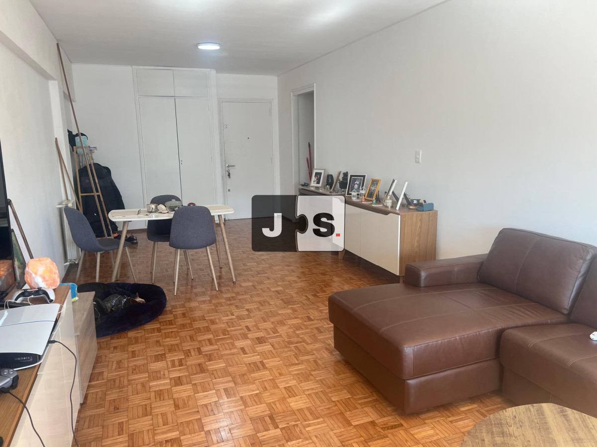 Apartamento ID.3020 - Apartamento en venta 3 dormitorios Centro Montevideo