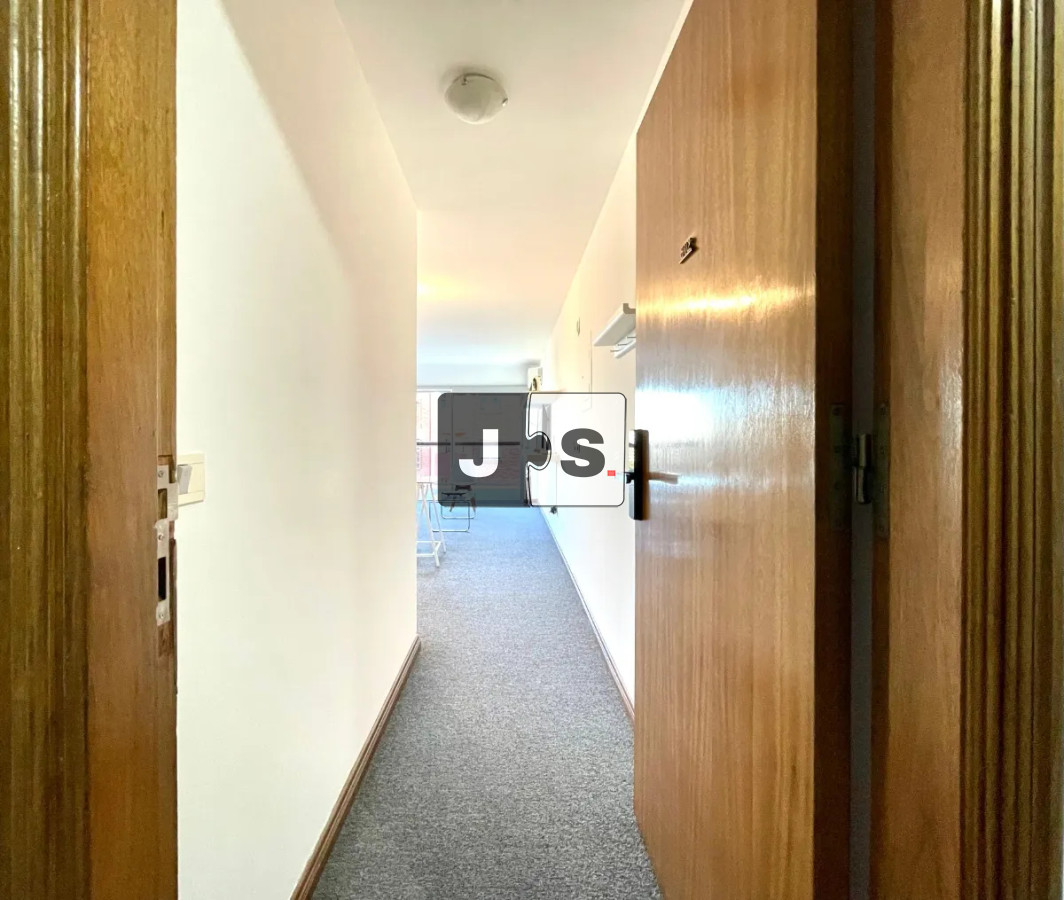 Apartamento ID.3795 - Alquilo apartamento 1 dormitorio ambolado en Punta Carretas
