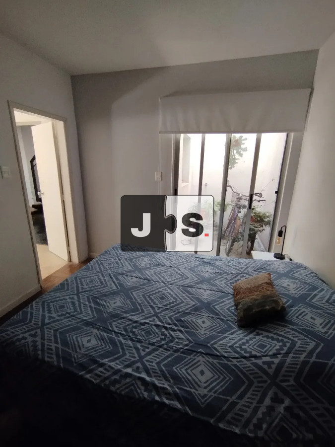 Apartamento ID.3706 - Venta Apartamento tipo Casa 3 Dormitorios, estufa a leña, Cordón