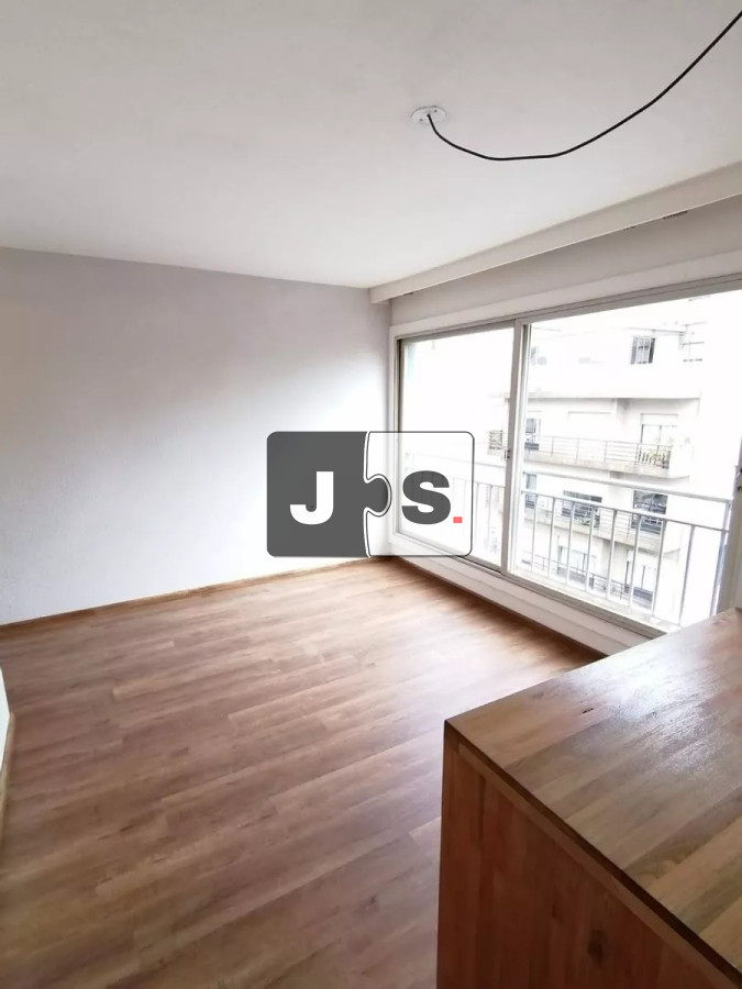 Apartamento ID.2226 - Alquilo apartamento 1 dormitorio Centro 
