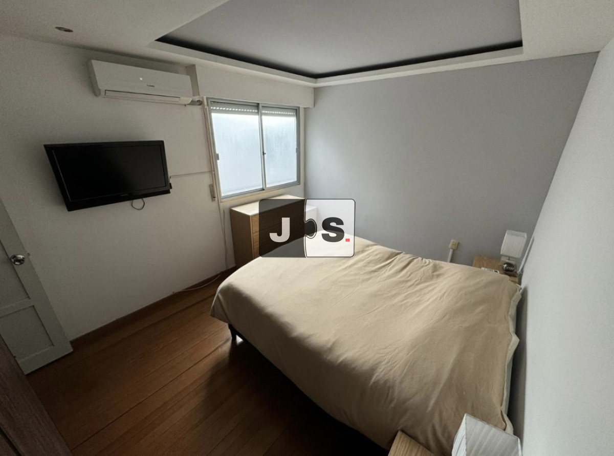 Apartamento ID.1583 - Alquilo apartamento de 2 dormitorios con terraza en Pocitos 