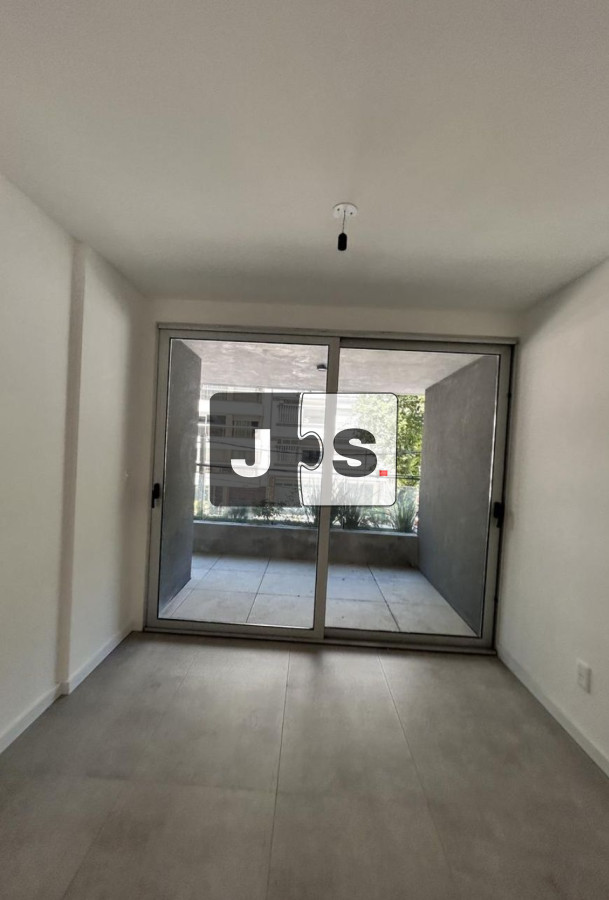 Apartamento ID.2646 - Vendo Apartamento, 2 Dormitorios, 2 Baños, Barrio Punta Carretas