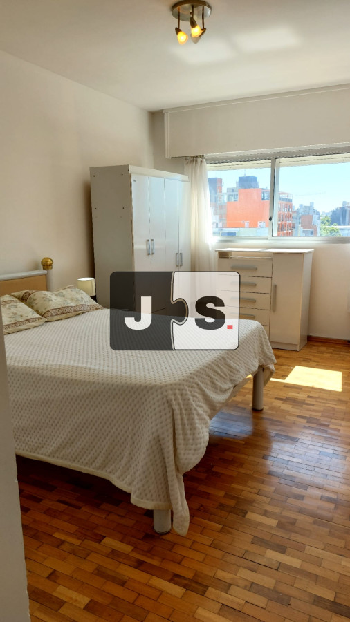 Apartamento ID.2599 - Alquilo apartamento 1 dormitorio en Centro amoblado con balcón