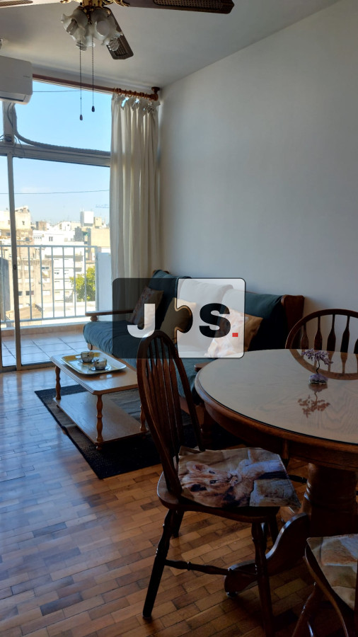 Apartamento ID.2599 - Alquilo apartamento 1 dormitorio en Centro amoblado con balcón