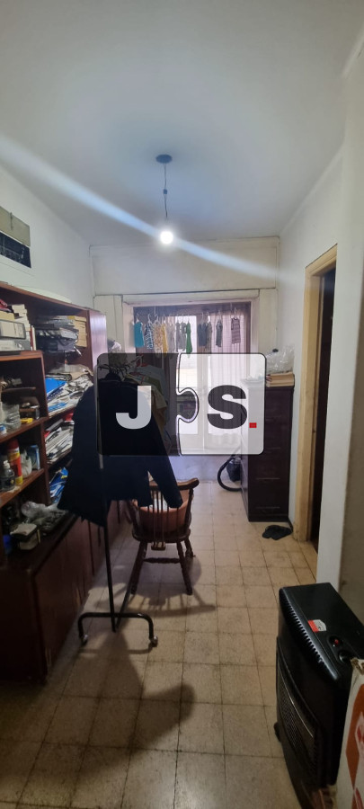 Apartamento ID.812 - Venta apartamento 4 dormitorios Centro Montevideo