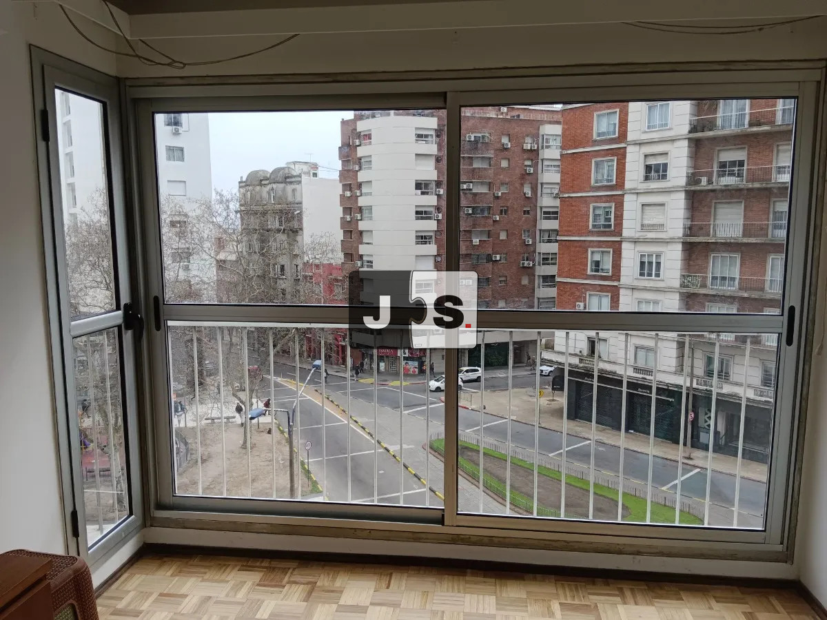 Apartamento ID.3593 - Vendo apartamento 3 dormitorios, tres cruces