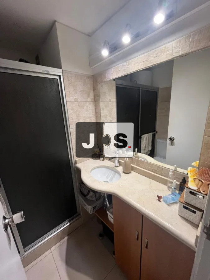 Apartamento ID.3932 - Vendo apartamento de 2 dormitorios en Ciudad Vieja