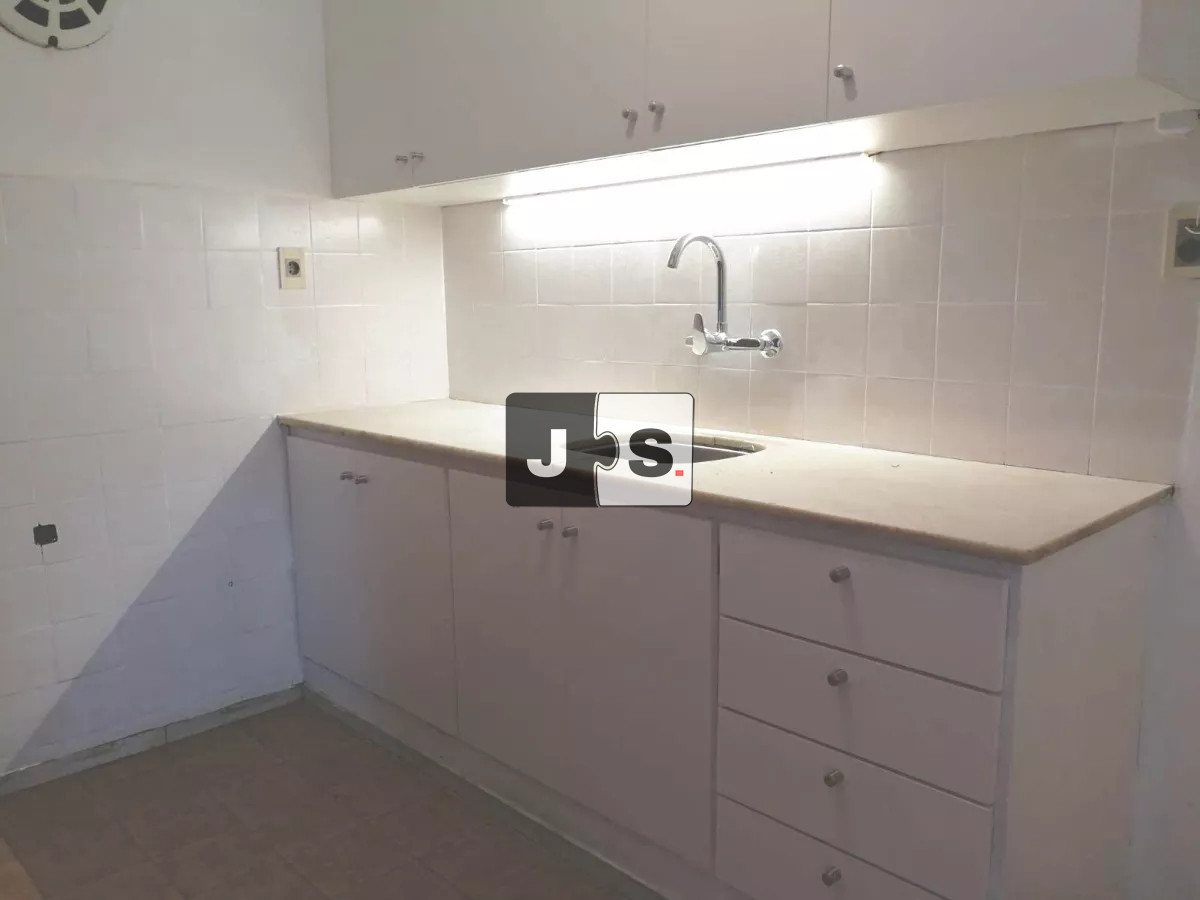 Apartamento ID.3118 - Alquilo Apartamento, 1 dormitorio, 1 baño, Barrio Cordón 
