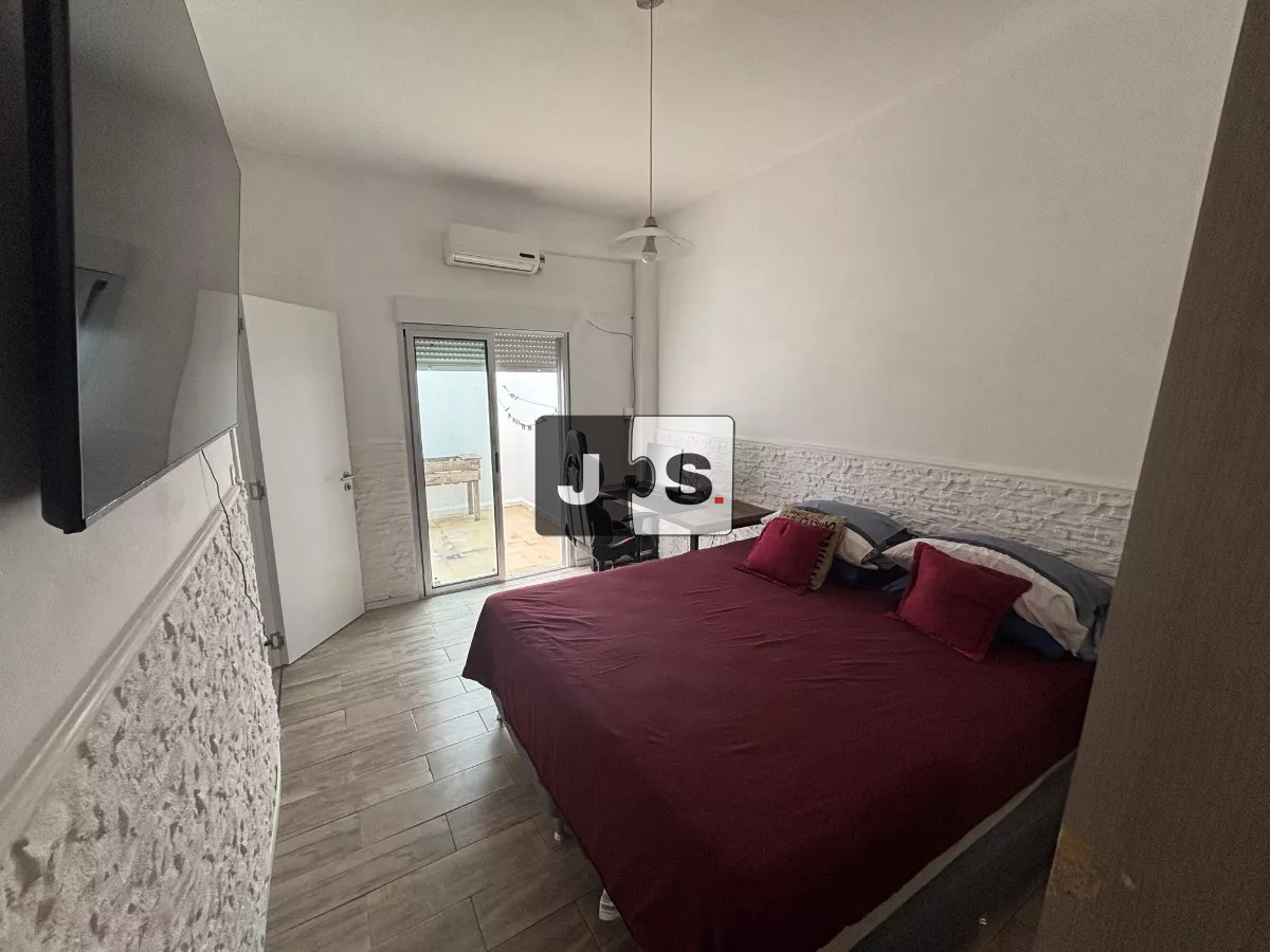 Apartamento ID.2532 - Vendo apartamento 2 dormitorios en Centro con patio y lavadero