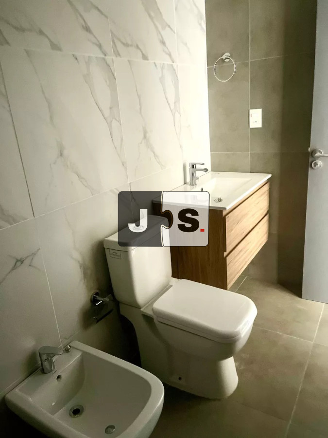 Apartamento ID.2804 - Alquilo apartamento, 1 dormitorios, 1 baño, Garaje, Barrio Pocitos