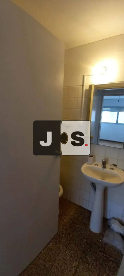 Apartamento ID.3809 - Alquilo apartamento, 2 dormitorios, 1 baño,  Barrio Aguada