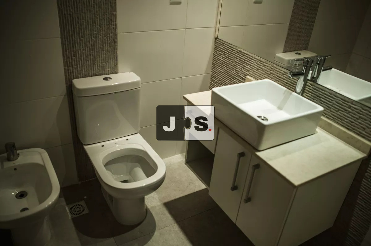 Apartamento ID.3071 - Alquilo apartamento de 1 dormitorio con parrillero y garage opcional en Pocitos